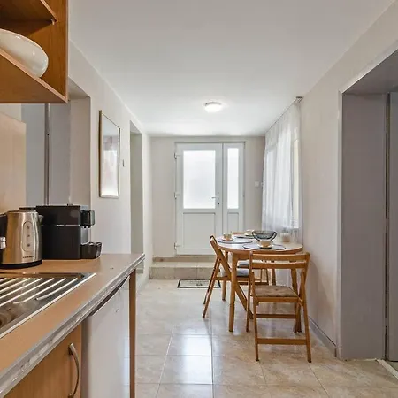 Cosy House * Varna